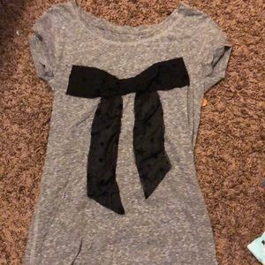 American Eagle tee shirt